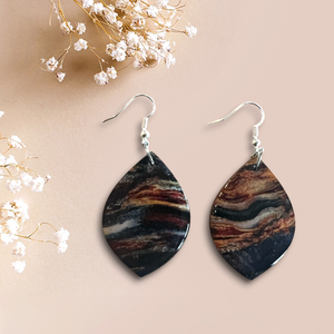 Marble texture dangle earrings - 